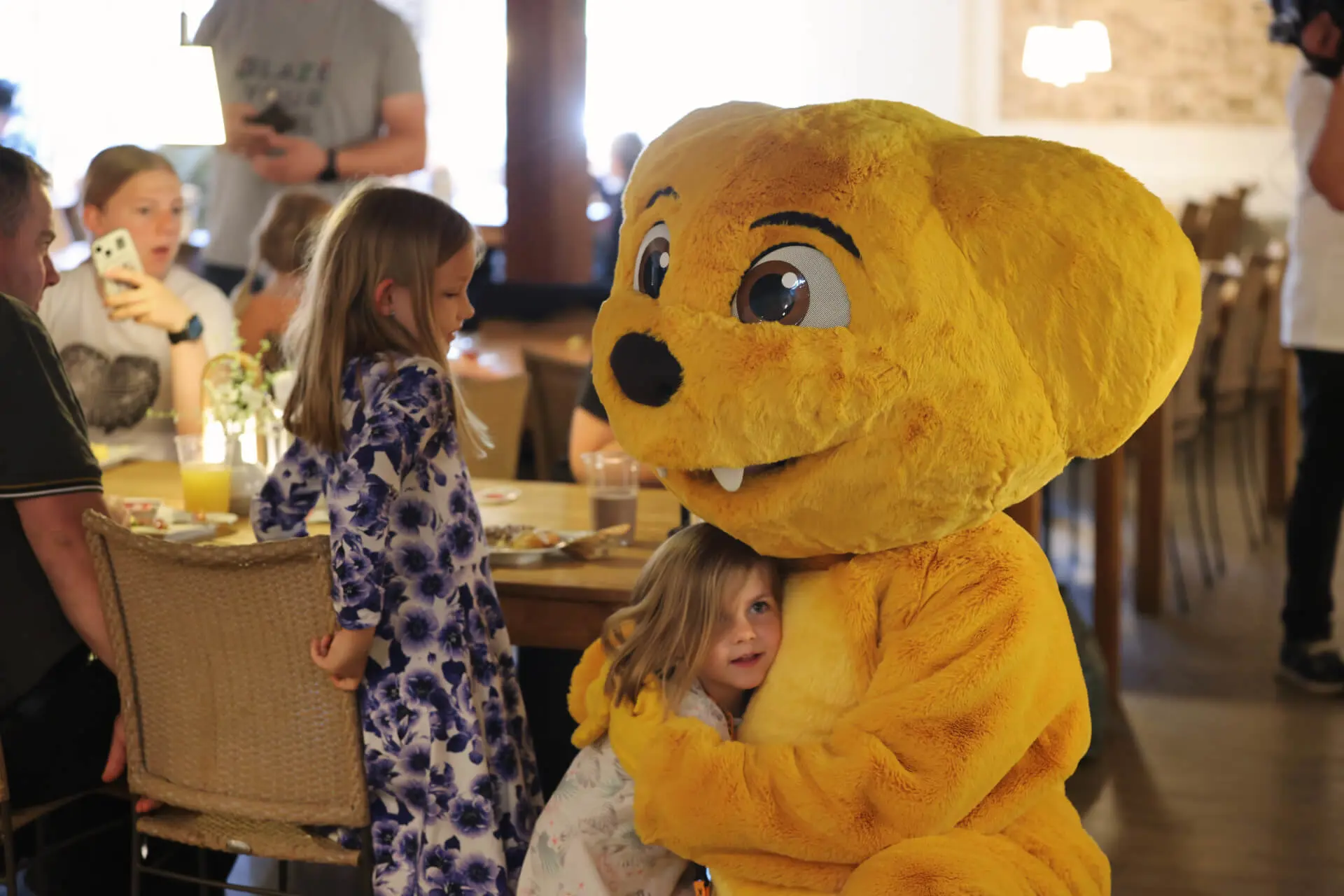 Maskot 4O5A8127 1920Px