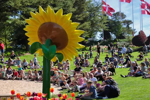 4O5A7131 Blomsterparken Hugoshow 1920Px