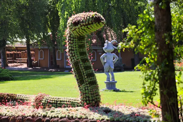 /media/j1fdcvze/4o5a7004_blomsterparken_jesper_ged_1920px.jpeg?v=1daac576cc89d70