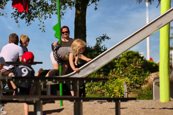 /media/lhapxumm/4o5a7373_blomsterparken_blomsterpigers_slot_1920px.jpeg?v=1daac5754716220