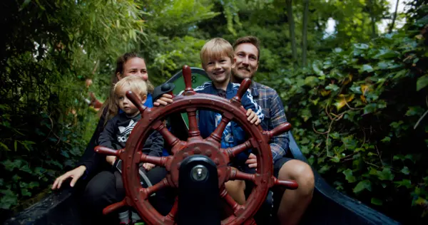 /media/obacgtzv/feriecenter_blomsterpark_jesperhus_022_1920px.jpeg?v=1da1247d1e9f640