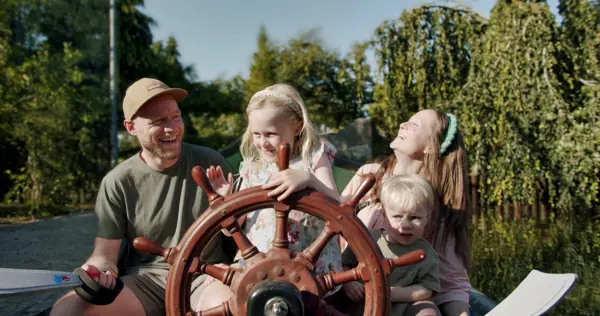 /media/obqkmn30/feriecenter_blomsterpark_jesperhus_215_1920px.jpeg?v=1da1247d80587b0