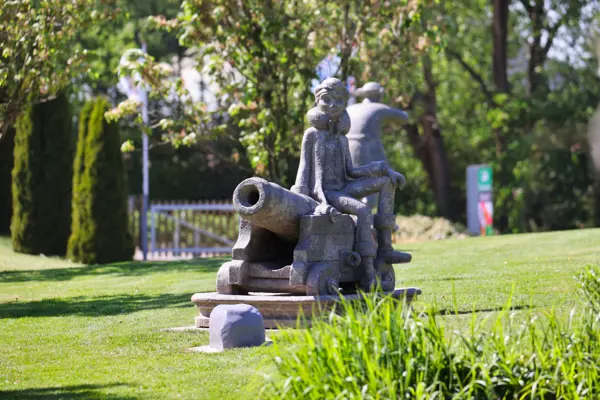 /media/syepde13/4o5a6930_blomsterparken_roedspaette_1920px.jpeg?v=1daac576cc2f820