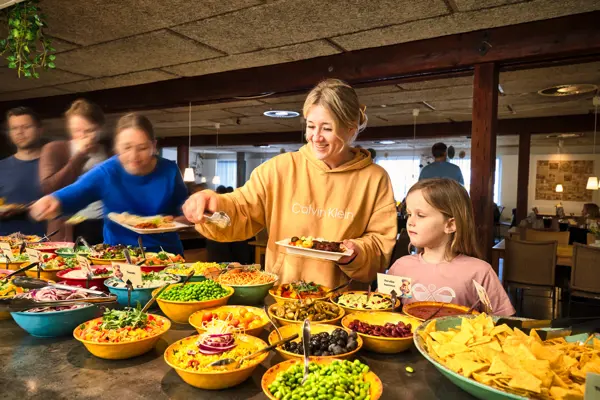 /media/t1rferpg/mexikansk_buffet_01_1920px.jpeg?v=1daa548711dfcf0