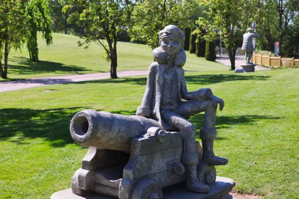 /media/toyh12kr/4o5a6913_blomsterparken_roedspaette_1920px.jpeg?v=1daac576ca054f0