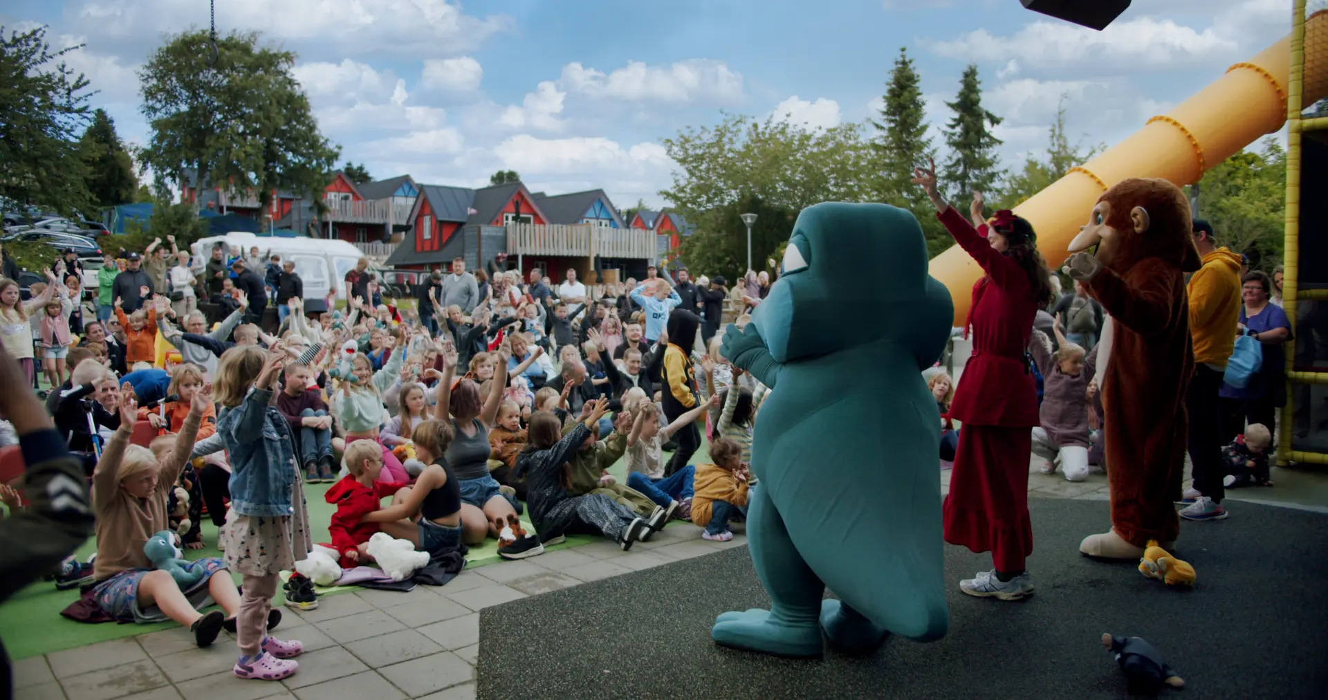 /media/zu1g1b21/feriecenter_blomsterpark_jesperhus_012_1920px.jpeg?rxy=0.3320546875,0.4991773512191507&v=1dc8ad09b2276b0